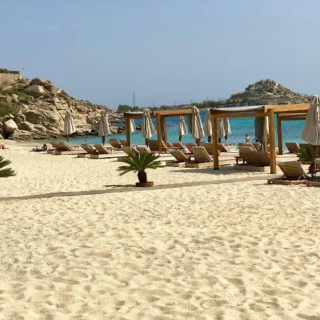 Holiday home Mykonos Scorpion Beachfront Suites *