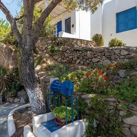 Holiday home Mykonos Scorpion Beachfront Suites